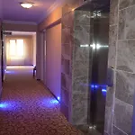 Hotel Perama 3*