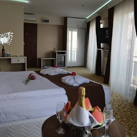 Perama Bandırma
